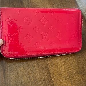 AUTHENTIC Louis Vuitton Glossy Red Monogram Wallet